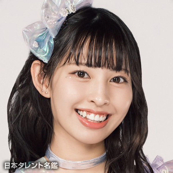 沖口　優奈