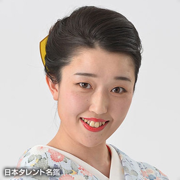 皐月　麻李帆