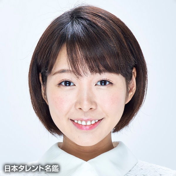 鈴木　梨亜