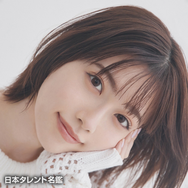 礒部　花凜