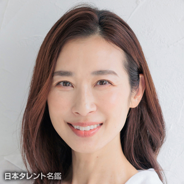 小林　久美子