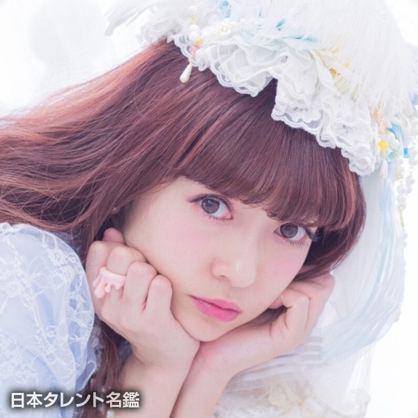 青木　美沙子