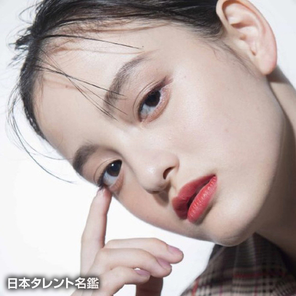 大峰　ユリホ