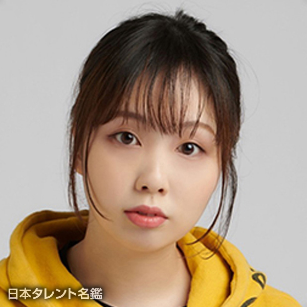 天利　萌音