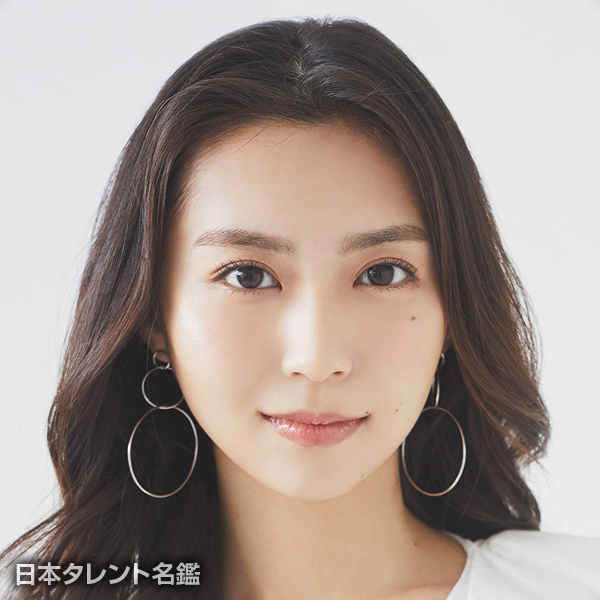 青野　紗穂