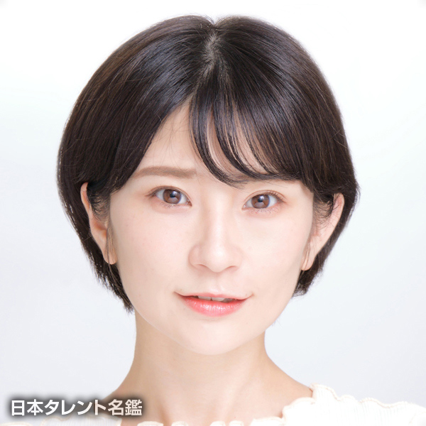 小俣　里奈