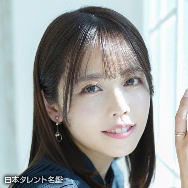 首藤　志奈