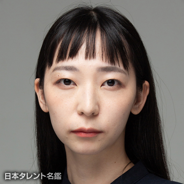 天野　莉世