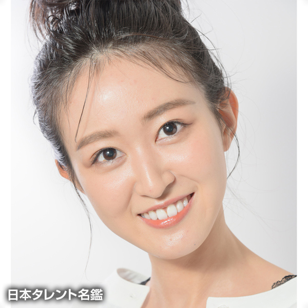 城咲　友香