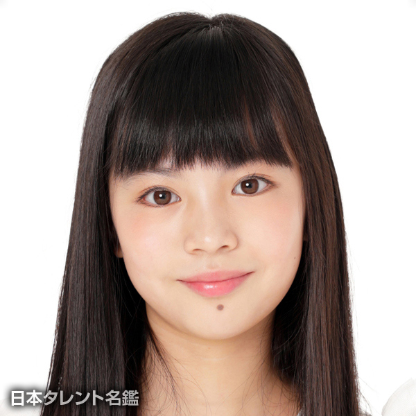 南　やちか