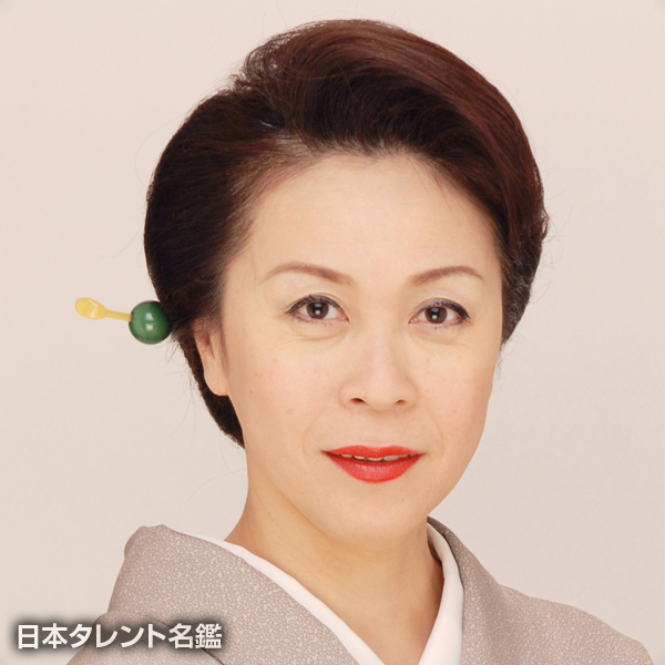 内海　英華