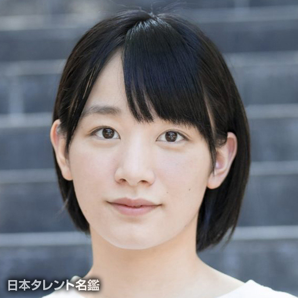 紺谷　凪乃
