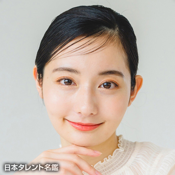 真仲　ひかり