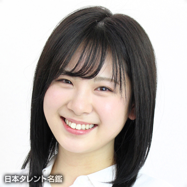 真木　莉那