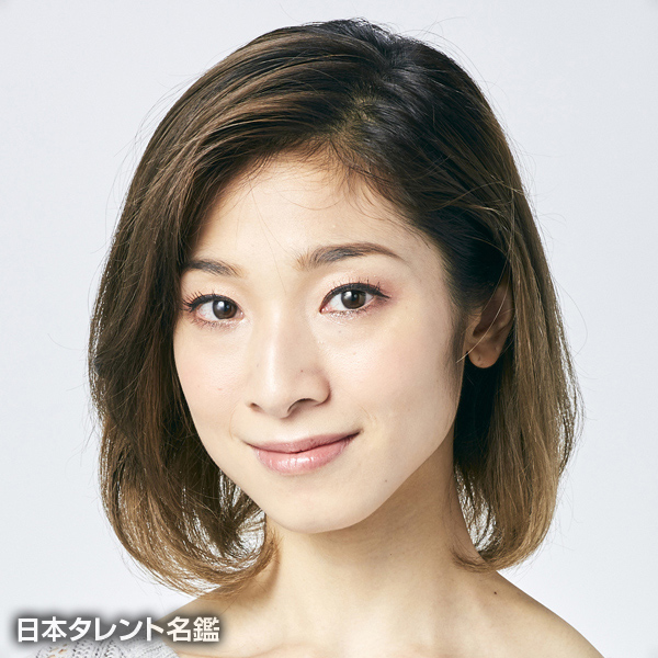 織山　万梨子