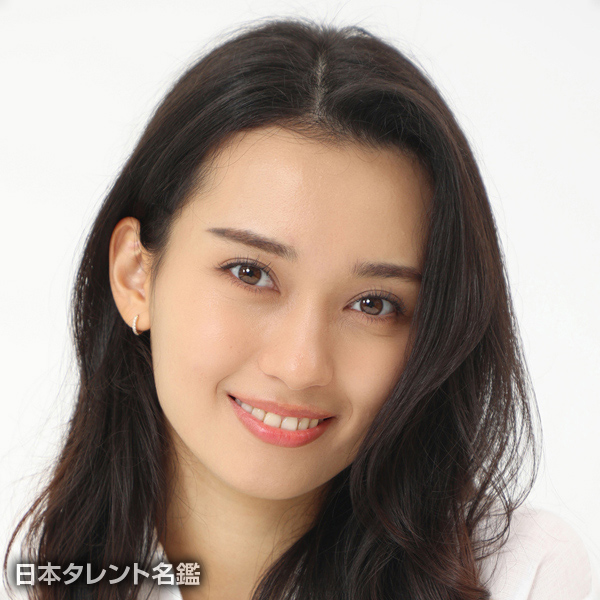 戸苅　ニコル沙羅