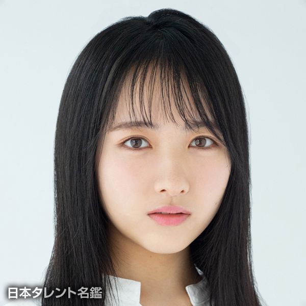 石田　千穂