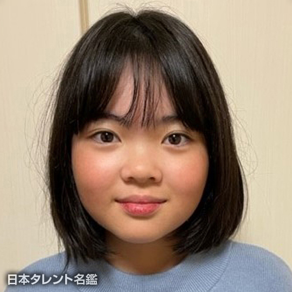 新井　愛梨