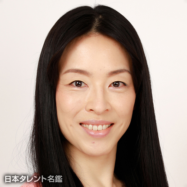 鈴木　真奈
