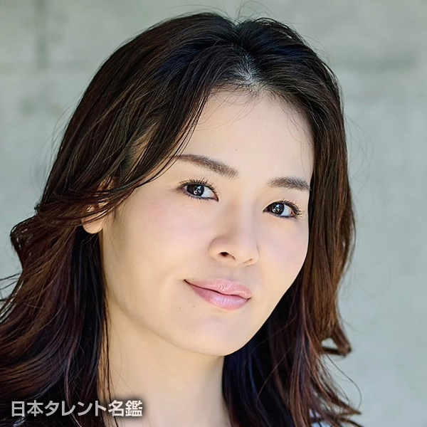 友部　柚里