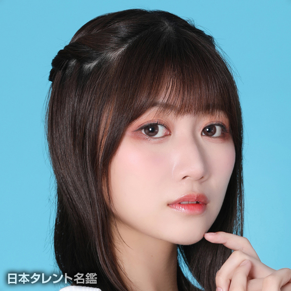 長月　明日香