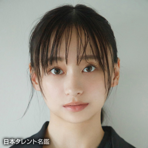 影山　優佳