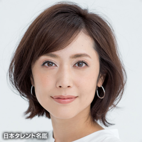 小林　千鶴