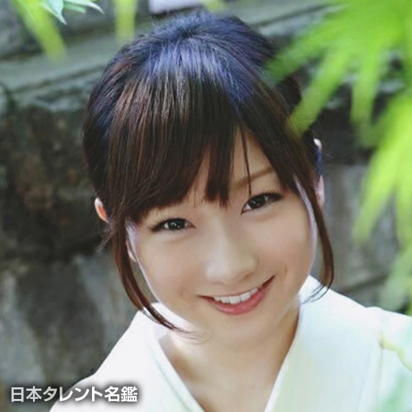 山口　綾子
