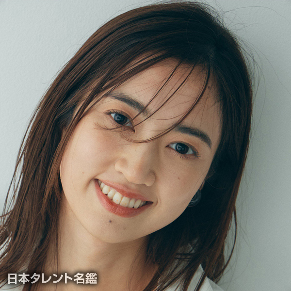 清水　彩未