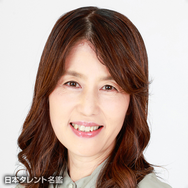 加々美　千冬