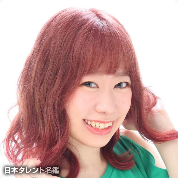 伊藤　麻衣