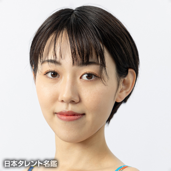 荒井　鈴奈