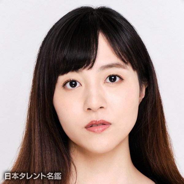 久保　早里奈