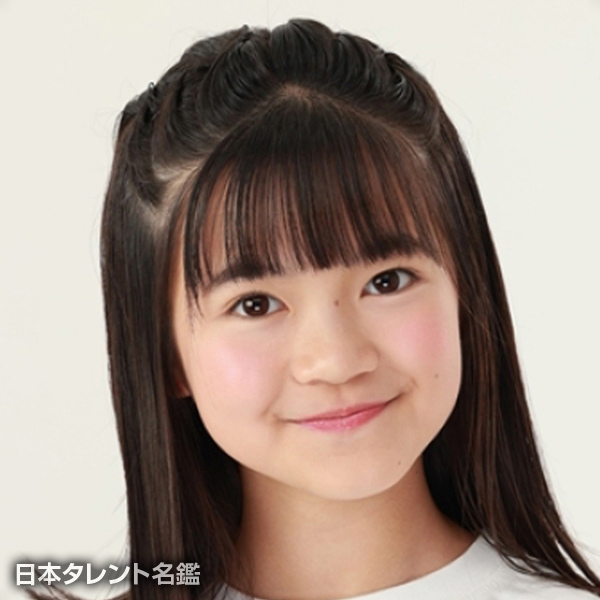 香月　萌衣