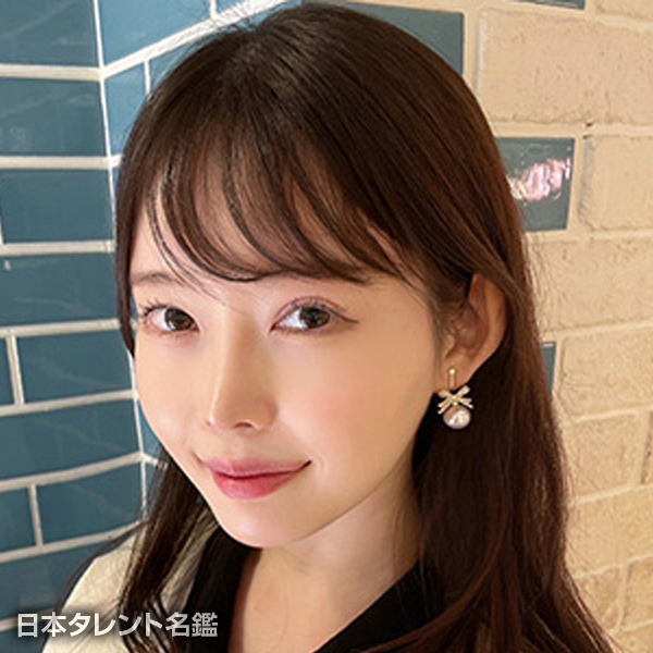 白川　愛梨