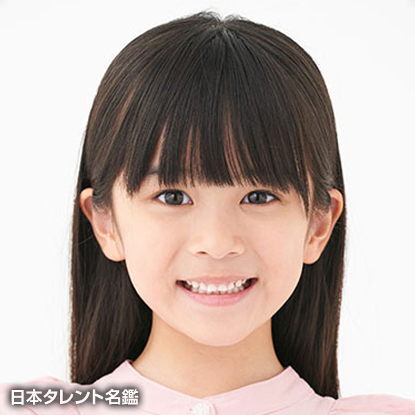 秋山　加奈