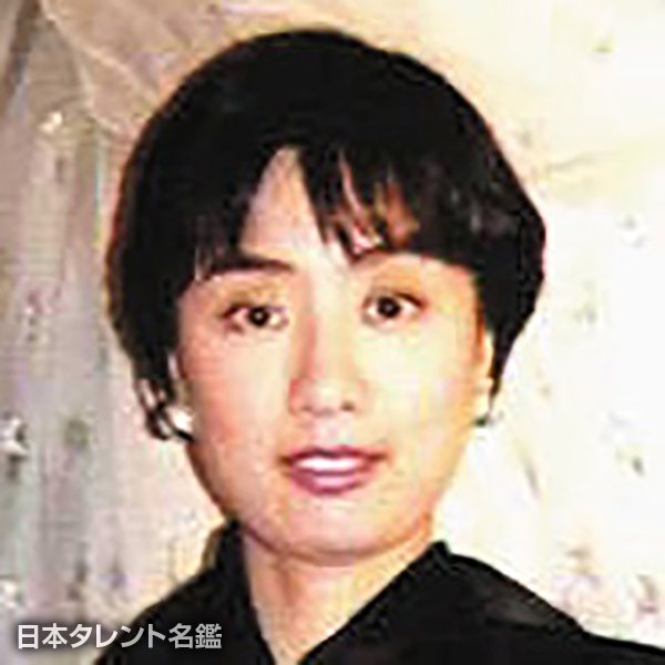 石井　麻理
