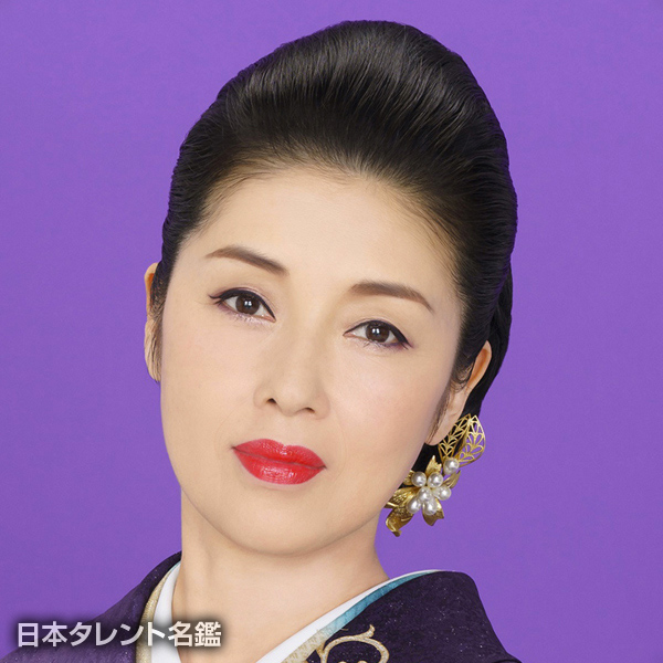 藤　あや子