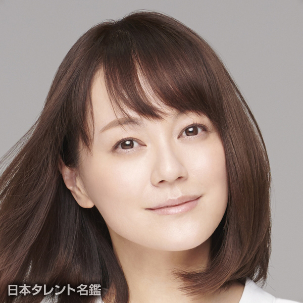 牧瀬　里穂