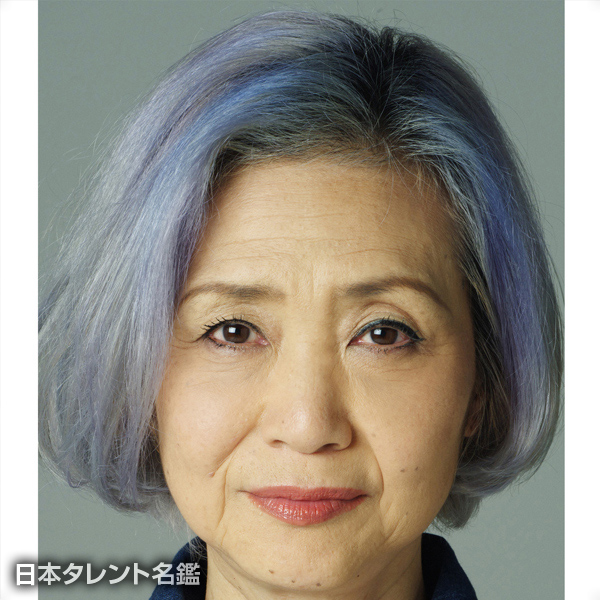 内田　春菊