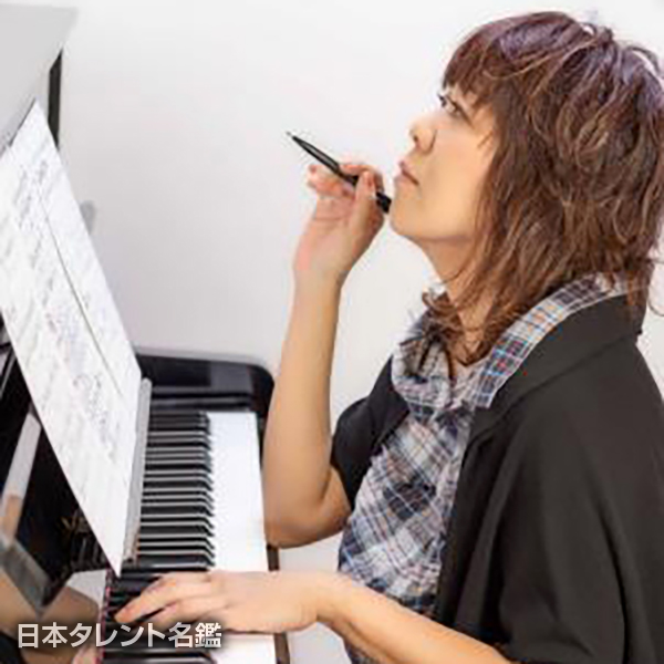 川村　結花