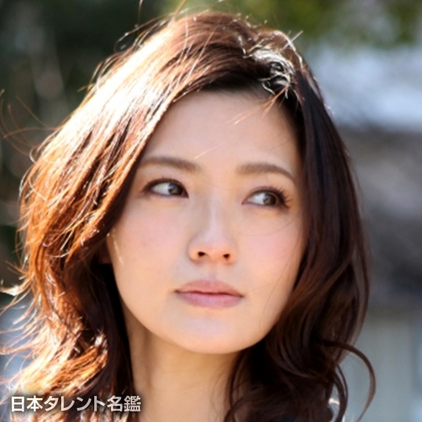 星野　真里