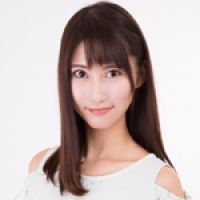 宝生 あずみ