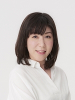 新谷　真由子