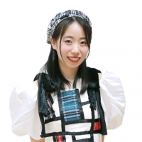 友田　夏帆