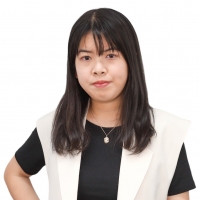 平井　智捺