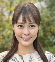 関根　苑子