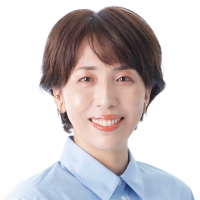 三野 真紀子